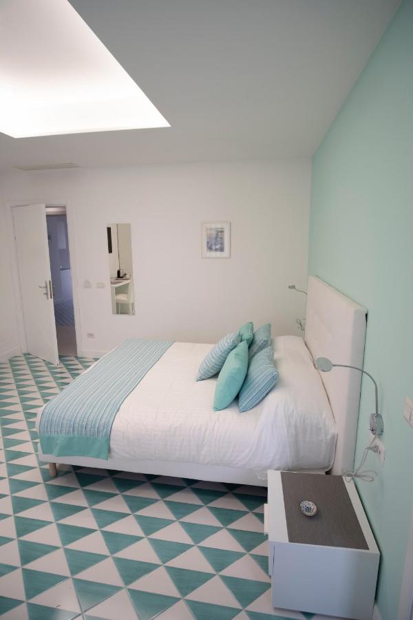 Bed and Breakfast Domus Sole Сорренто Екстер'єр фото
