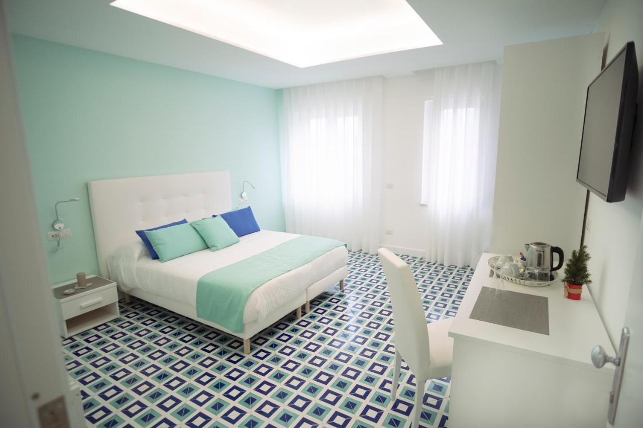 Bed and Breakfast Domus Sole Сорренто Екстер'єр фото
